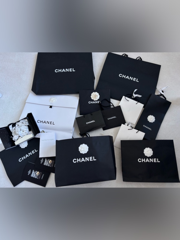 Huge Lot Chanel Louis Vuitton Louboutin Shopping Bags Ribbon Tissue Packaging